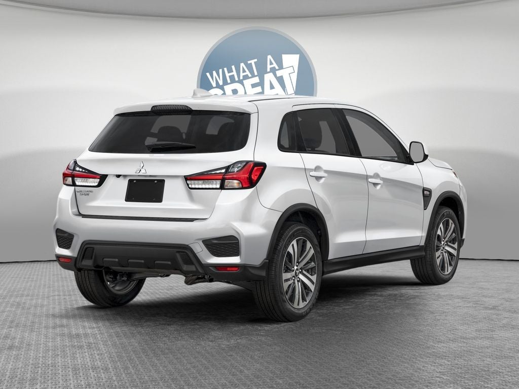2027 Mitsubishi Outlander Sport Base