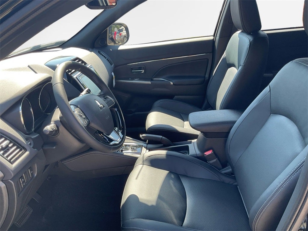 2025 Mitsubishi Outlander Sport SEL