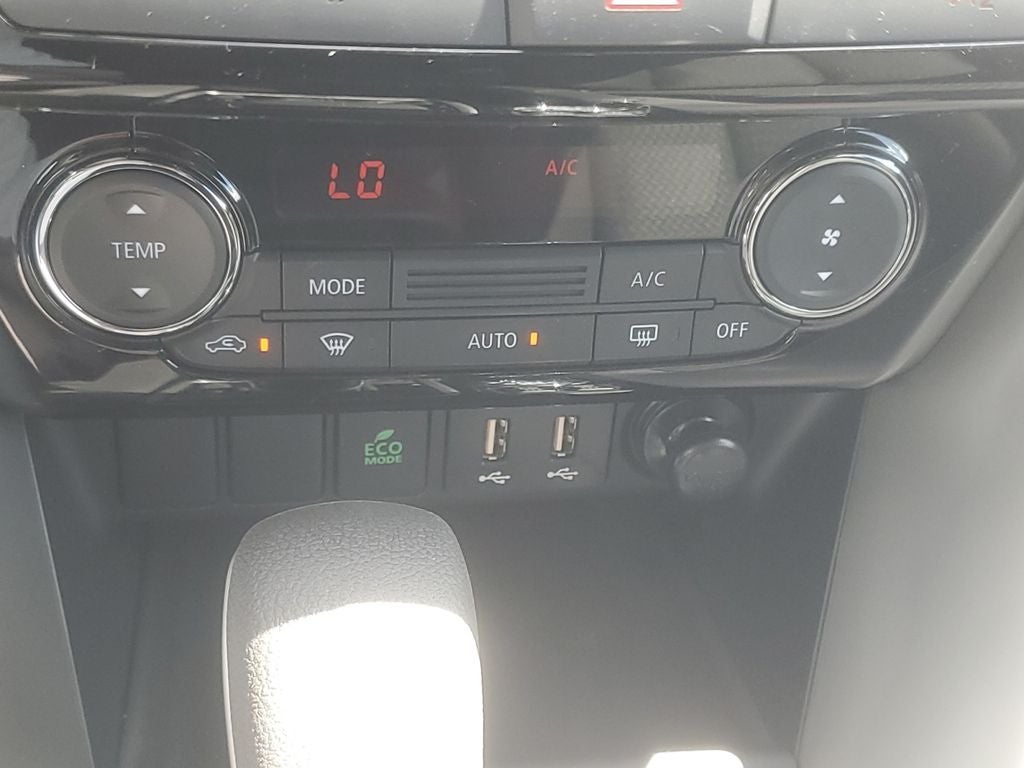 2026 Mitsubishi Eclipse Cross Base