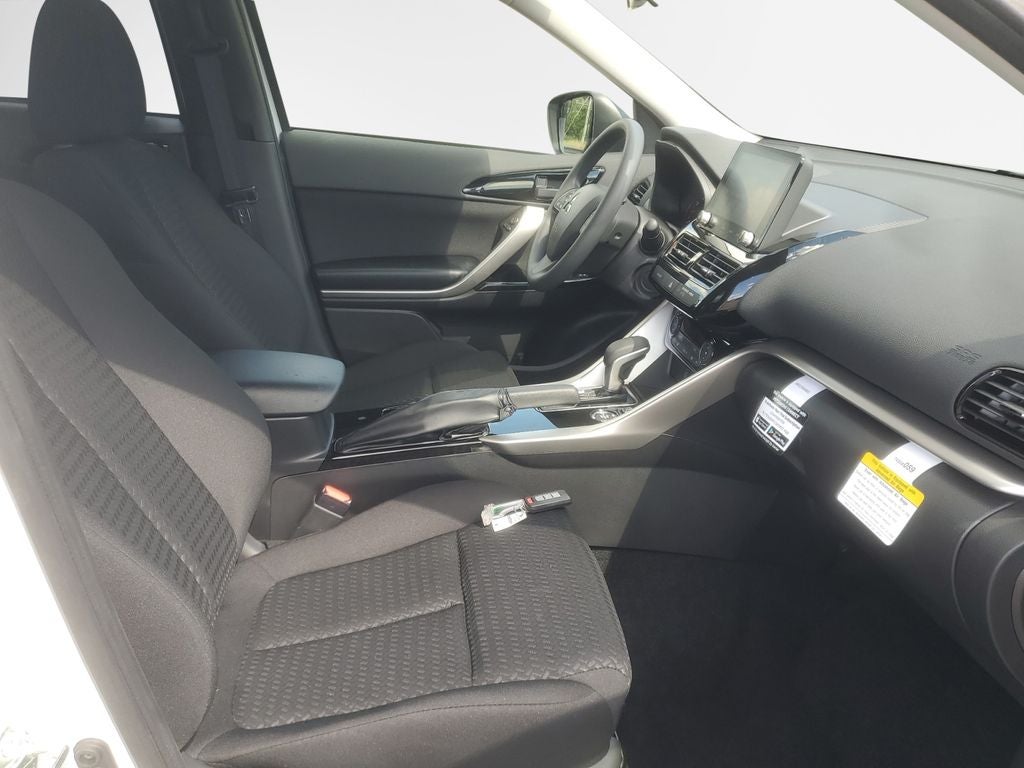 2026 Mitsubishi Eclipse Cross Base