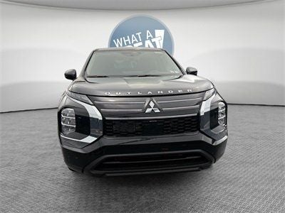 2026 Mitsubishi Outlander ES