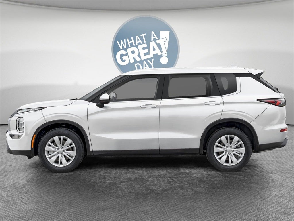 2026 Mitsubishi Outlander ES