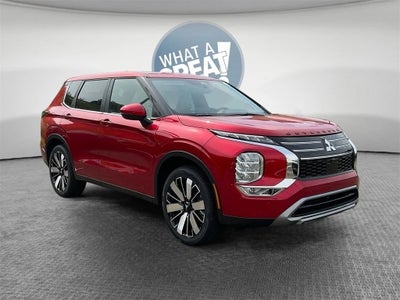 2025 Mitsubishi Outlander SE