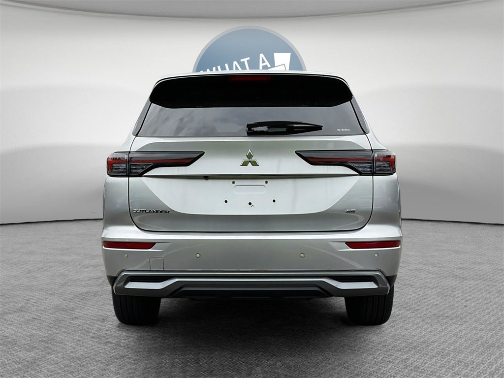 2025 Mitsubishi Outlander SE