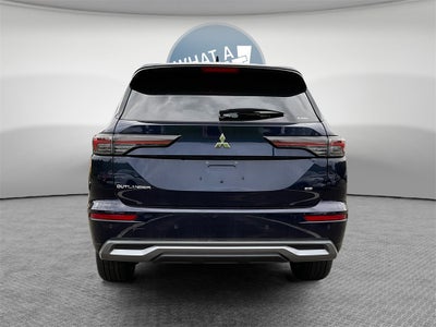 2025 Mitsubishi Outlander SE