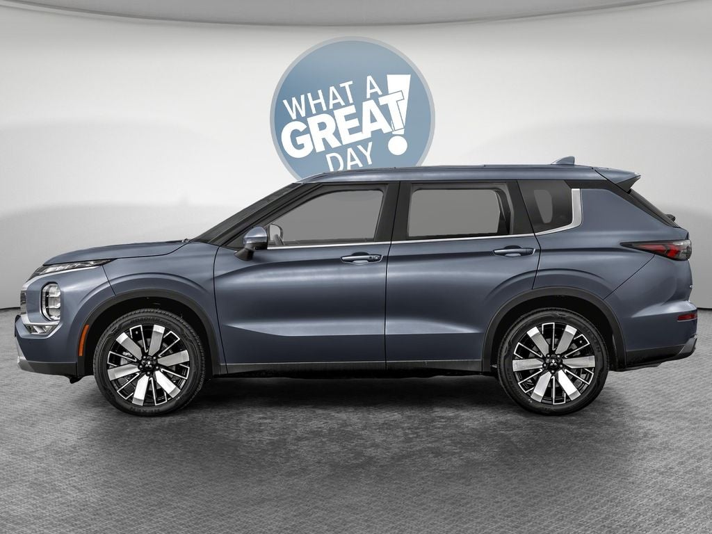 2026 Mitsubishi Outlander Base