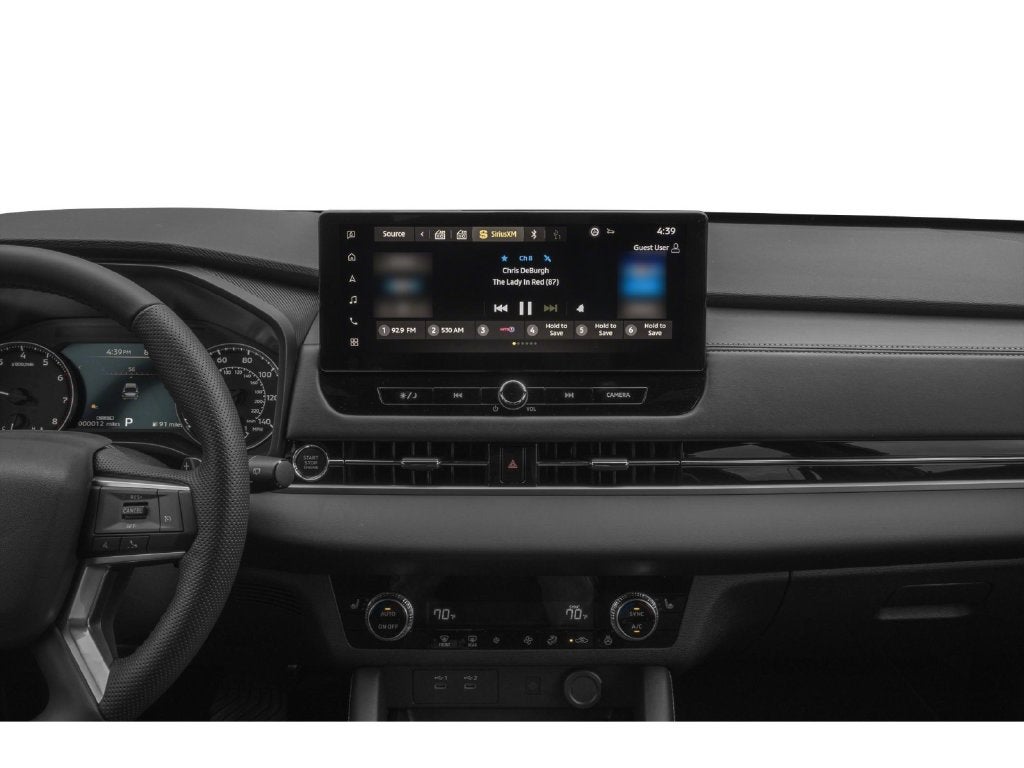 2027 Mitsubishi Outlander LE