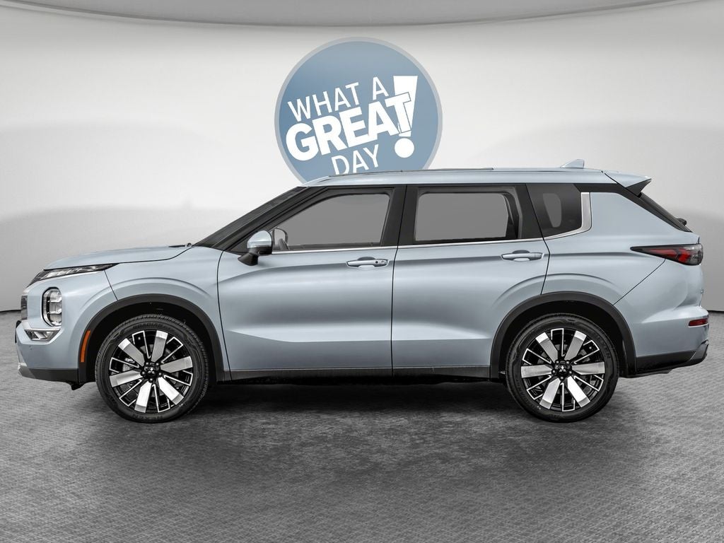 2026 Mitsubishi Outlander Base