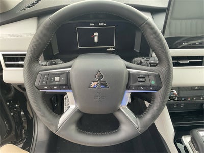 2025 Mitsubishi Outlander SEL