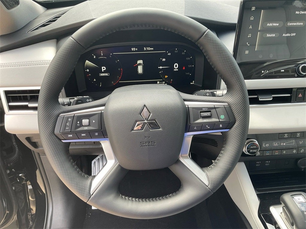 2025 Mitsubishi Outlander SEL
