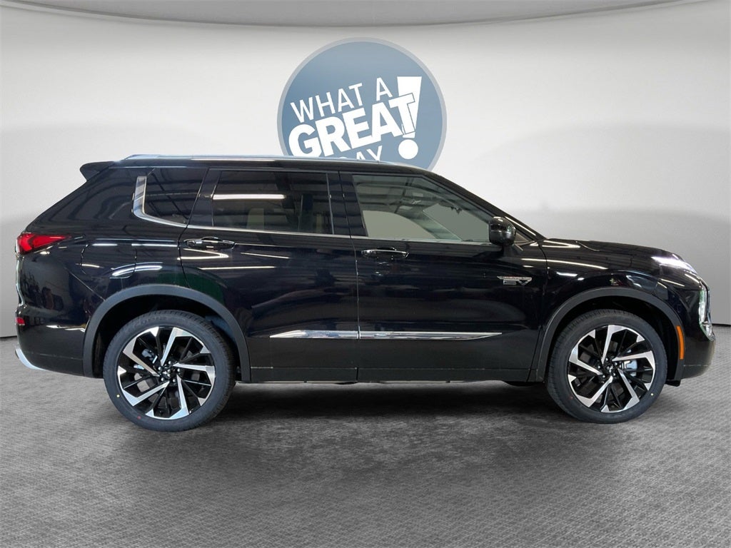 2025 Mitsubishi Outlander Plug-In Hybrid SEL
