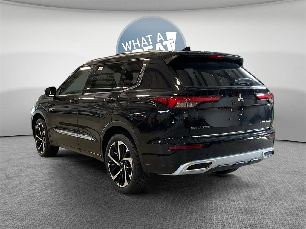 2025 Mitsubishi Outlander Plug-In Hybrid SEL