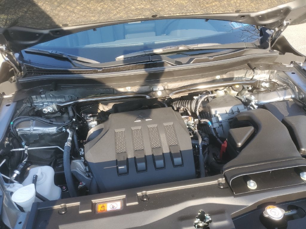 2026 Mitsubishi Eclipse Cross Base