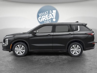 2027 Mitsubishi Outlander ES
