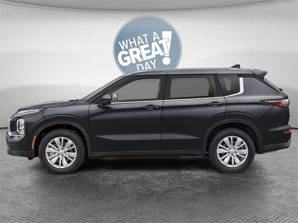 2026 Mitsubishi Outlander ES