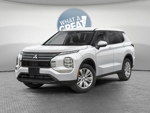 2026 Mitsubishi Outlander ES