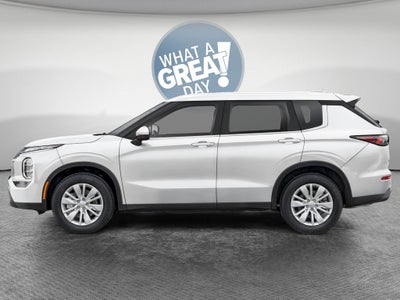 2026 Mitsubishi Outlander ES