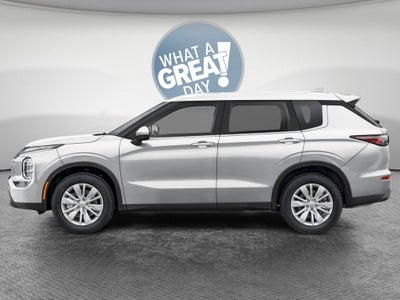 2026 Mitsubishi Outlander ES