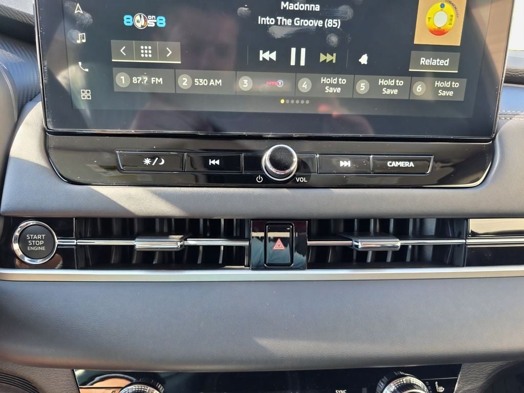 2025 Mitsubishi Outlander Base