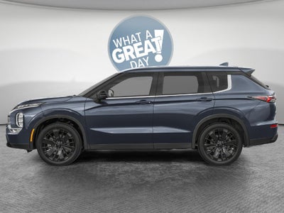 2027 Mitsubishi Outlander SE