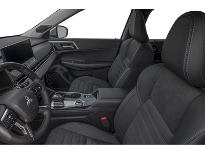 2026 Mitsubishi Outlander LE