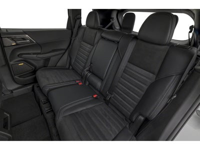 2026 Mitsubishi Outlander LE