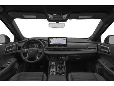 2027 Mitsubishi Outlander LE