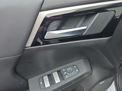2026 Mitsubishi Outlander Base
