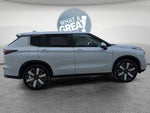 2026 Mitsubishi Outlander Base