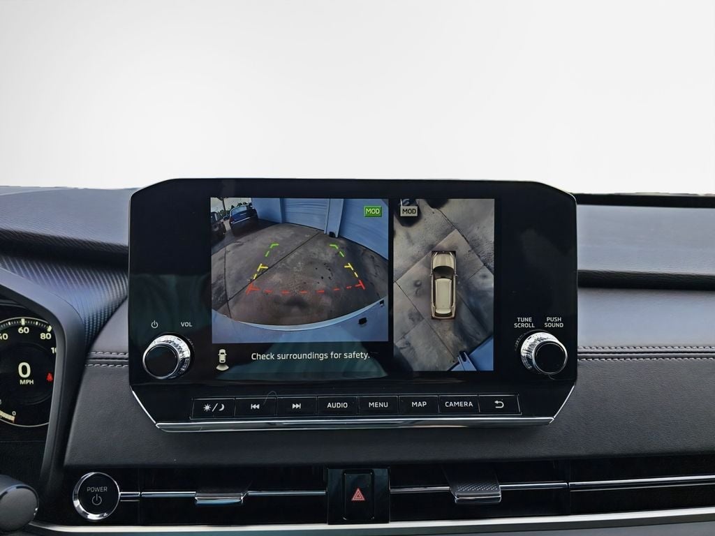 2025 Mitsubishi Outlander PHEV Base