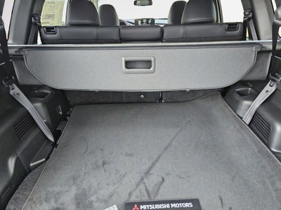 2025 Mitsubishi Outlander PHEV Base