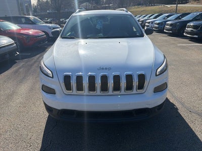 2015 Jeep Cherokee Sport