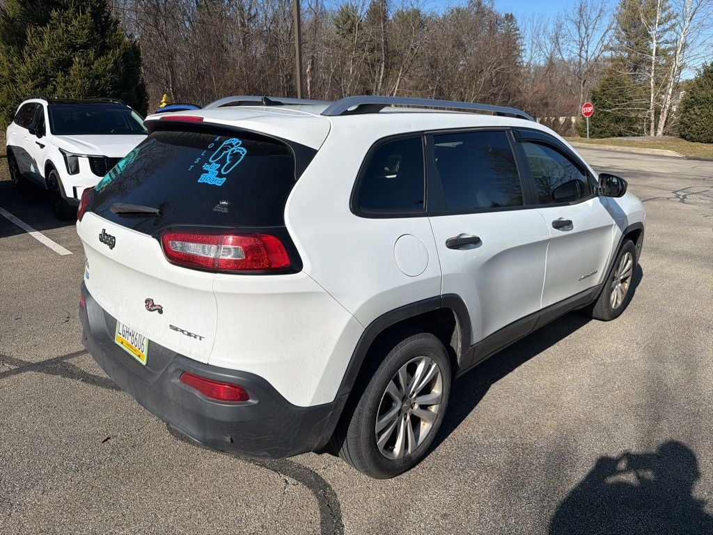 2015 Jeep Cherokee Sport