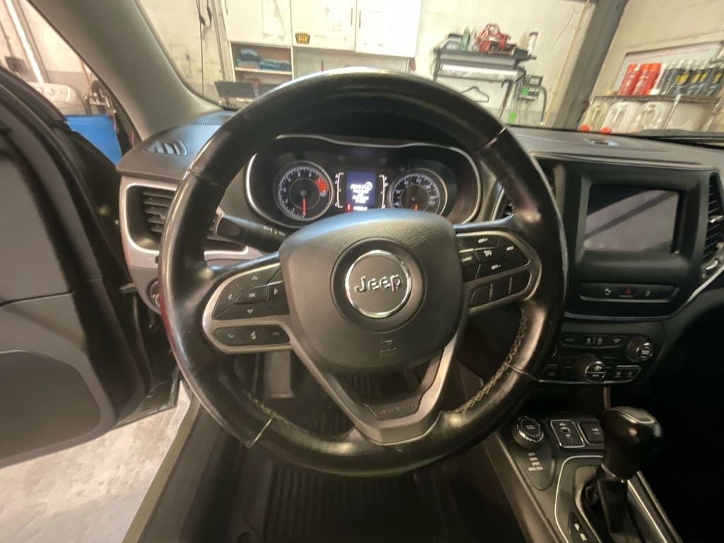 2020 Jeep Cherokee Base