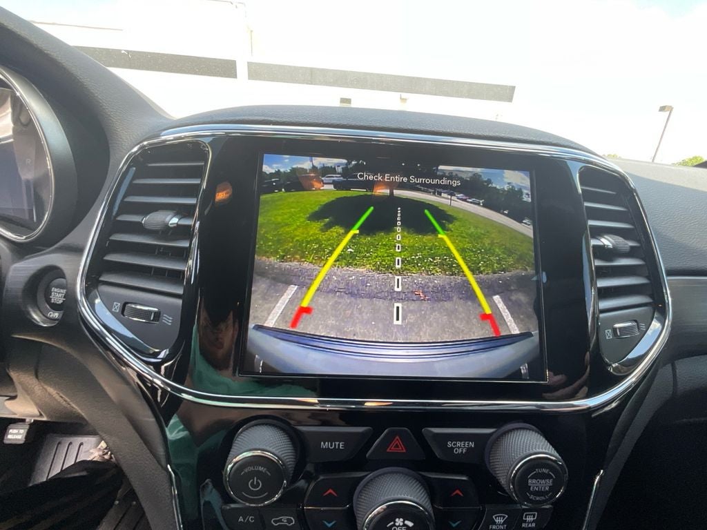 2020 Jeep Grand Cherokee Altitude