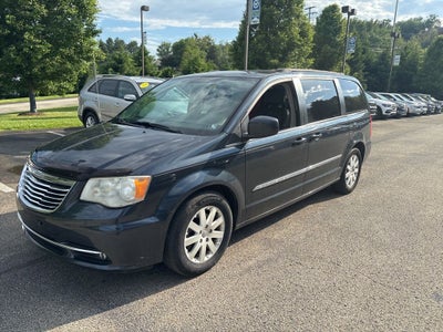 2014 Chrysler Town & Country Touring