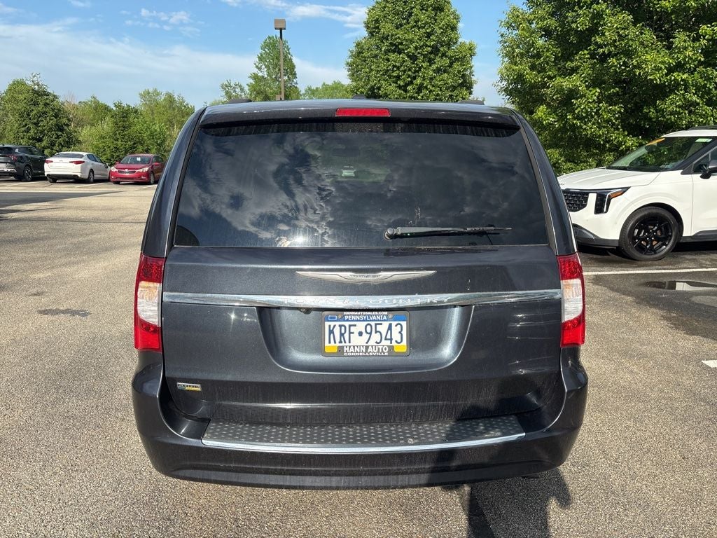 2014 Chrysler Town & Country Touring