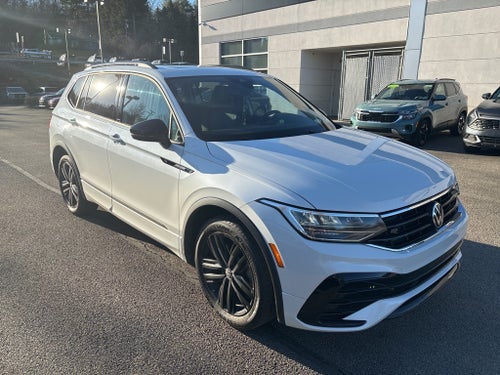 2022 Volkswagen Tiguan 2.0T SE R-Line Black