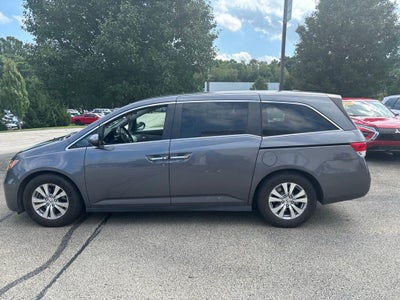 2017 Honda Odyssey SE