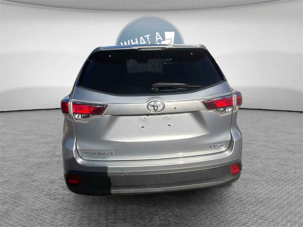 2014 Toyota Highlander LE V6