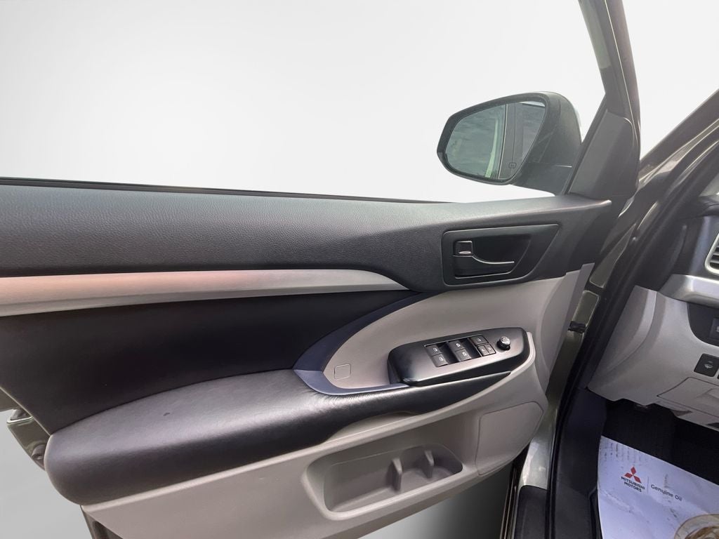 2019 Toyota Highlander LE Plus