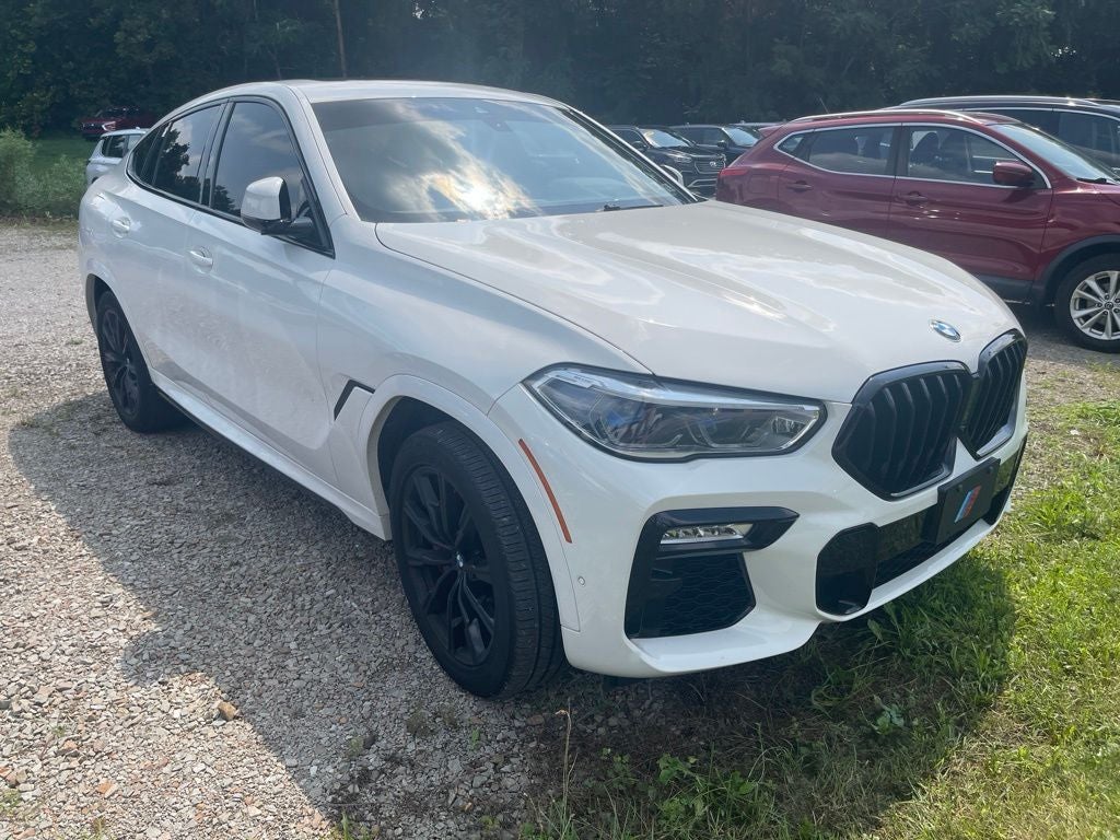 2021 BMW X6 M50i