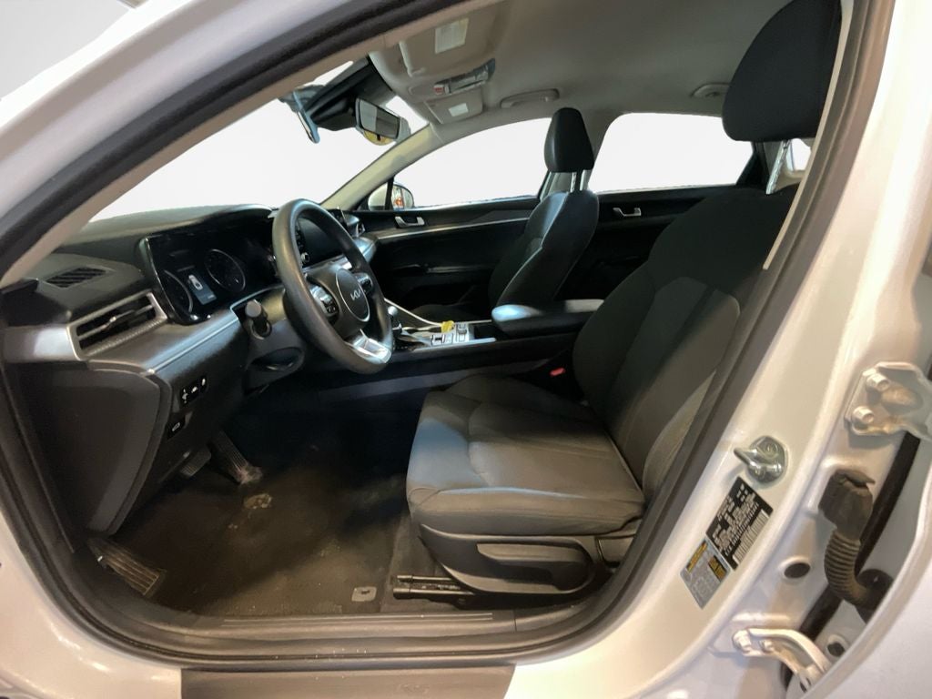 2022 Kia K5 LXS