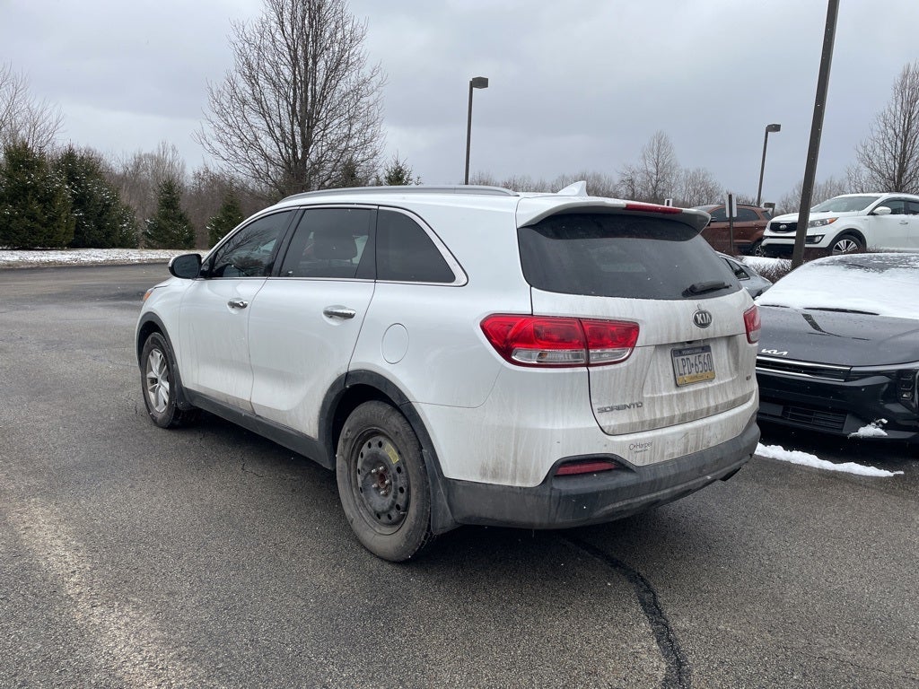 2018 Kia Sorento LX
