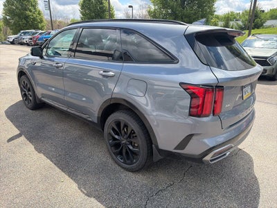 2022 Kia Sorento SX