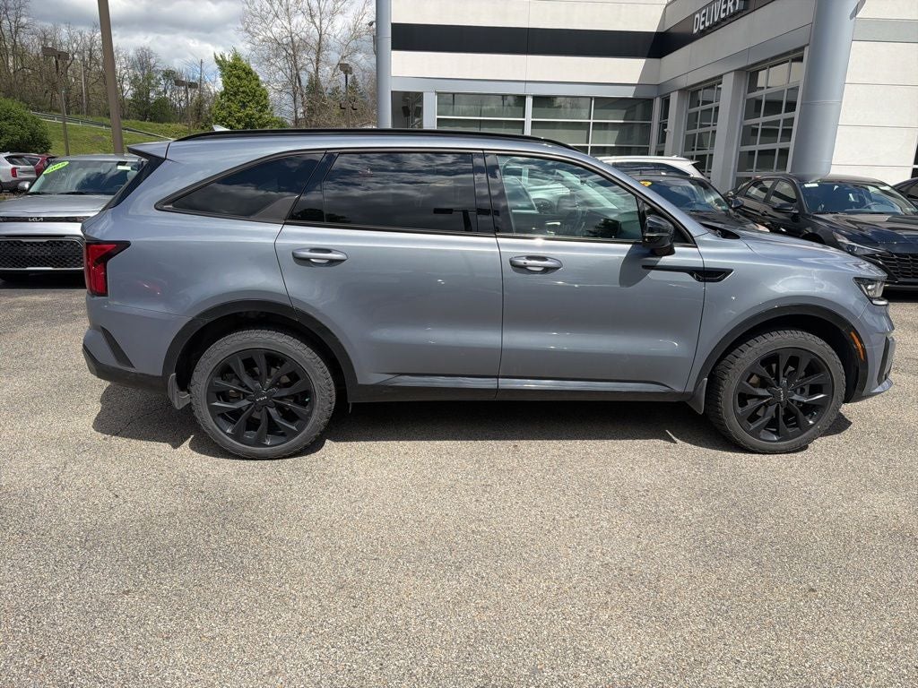 2022 Kia Sorento SX