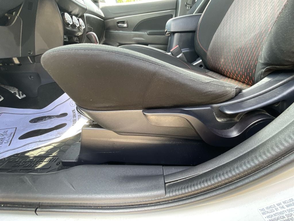 2017 Mitsubishi Outlander Sport Base