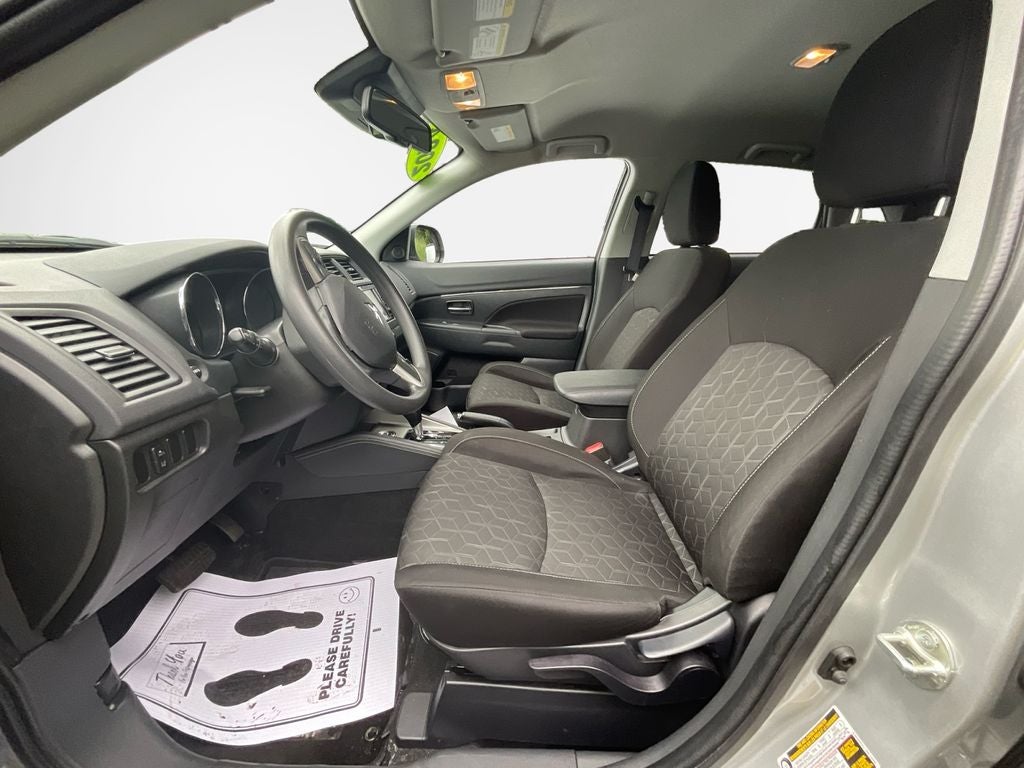 2024 Mitsubishi Outlander Sport Base