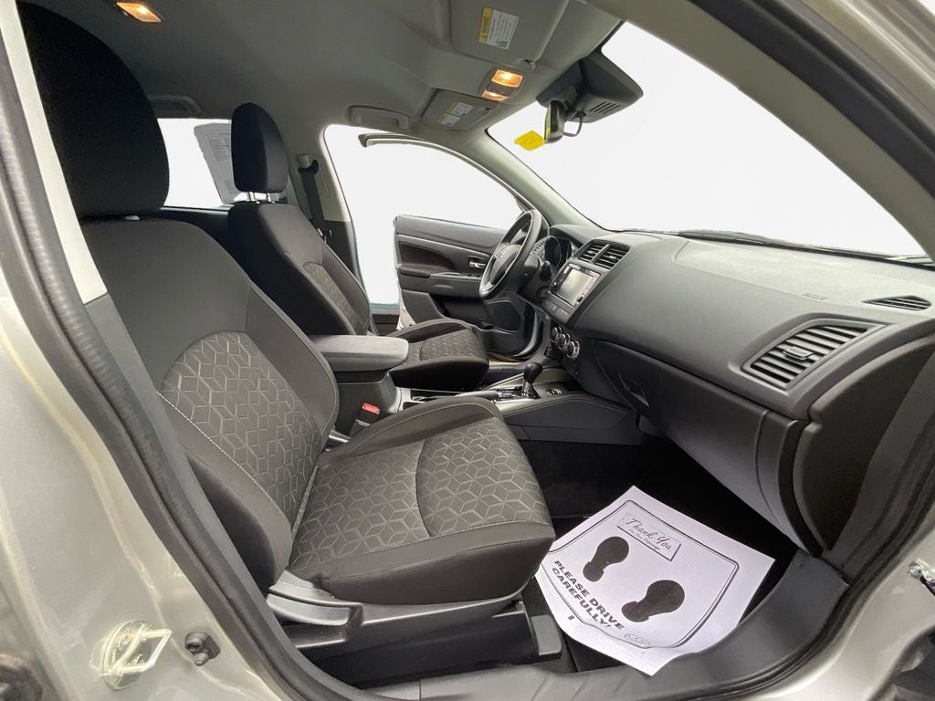 2024 Mitsubishi Outlander Sport Base