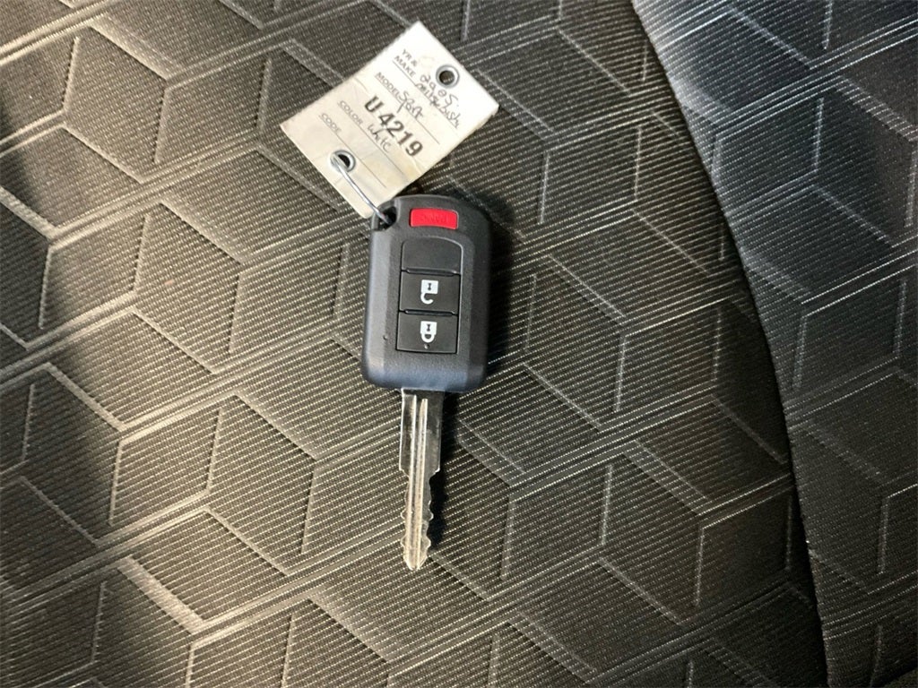 2025 Mitsubishi Outlander Sport 2.0 LE